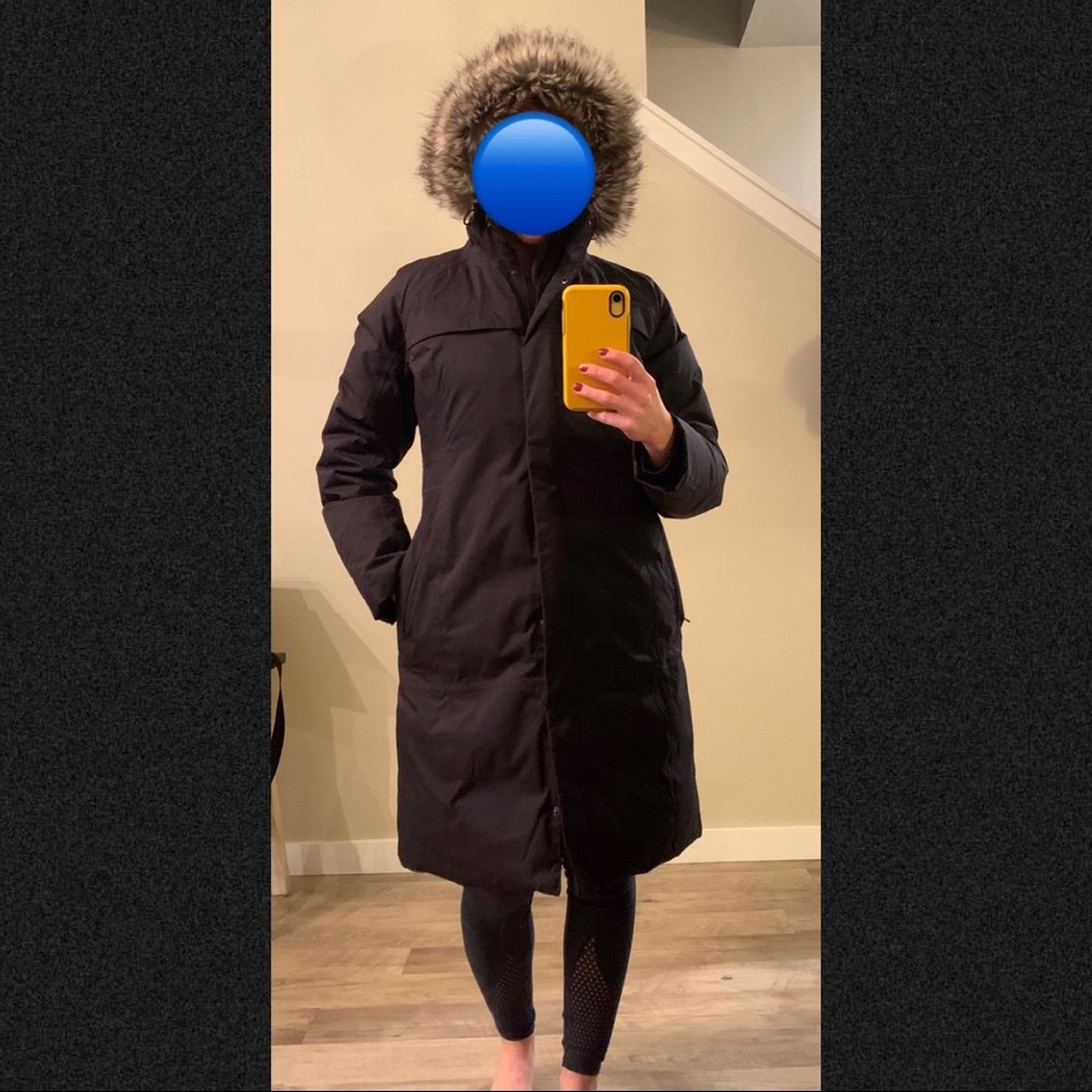 WOMENS THE NORTH FACE PARKA Size Medium